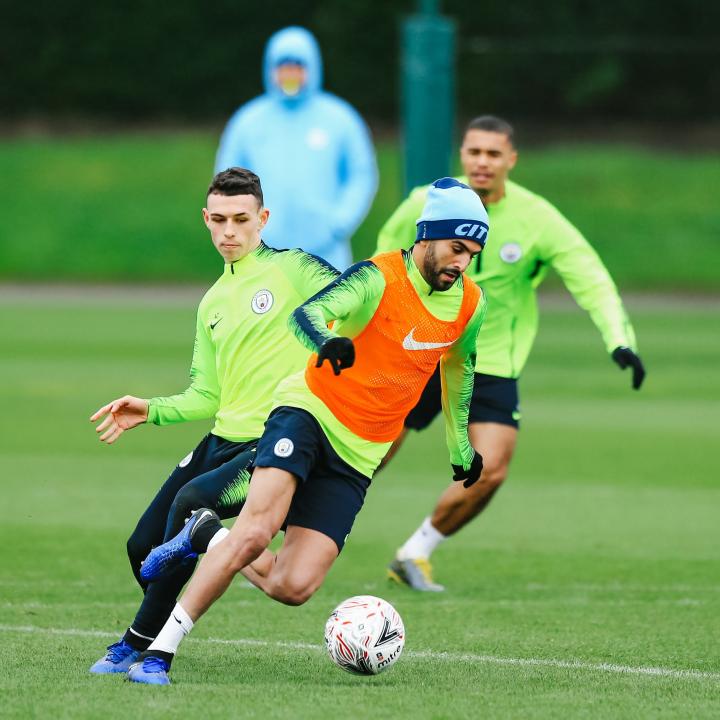 开云官网入口 -关于冲刺阶段体能课后；埃因霍温外线爆发备战足总杯；管理层满意；医务组通报恢复的信息